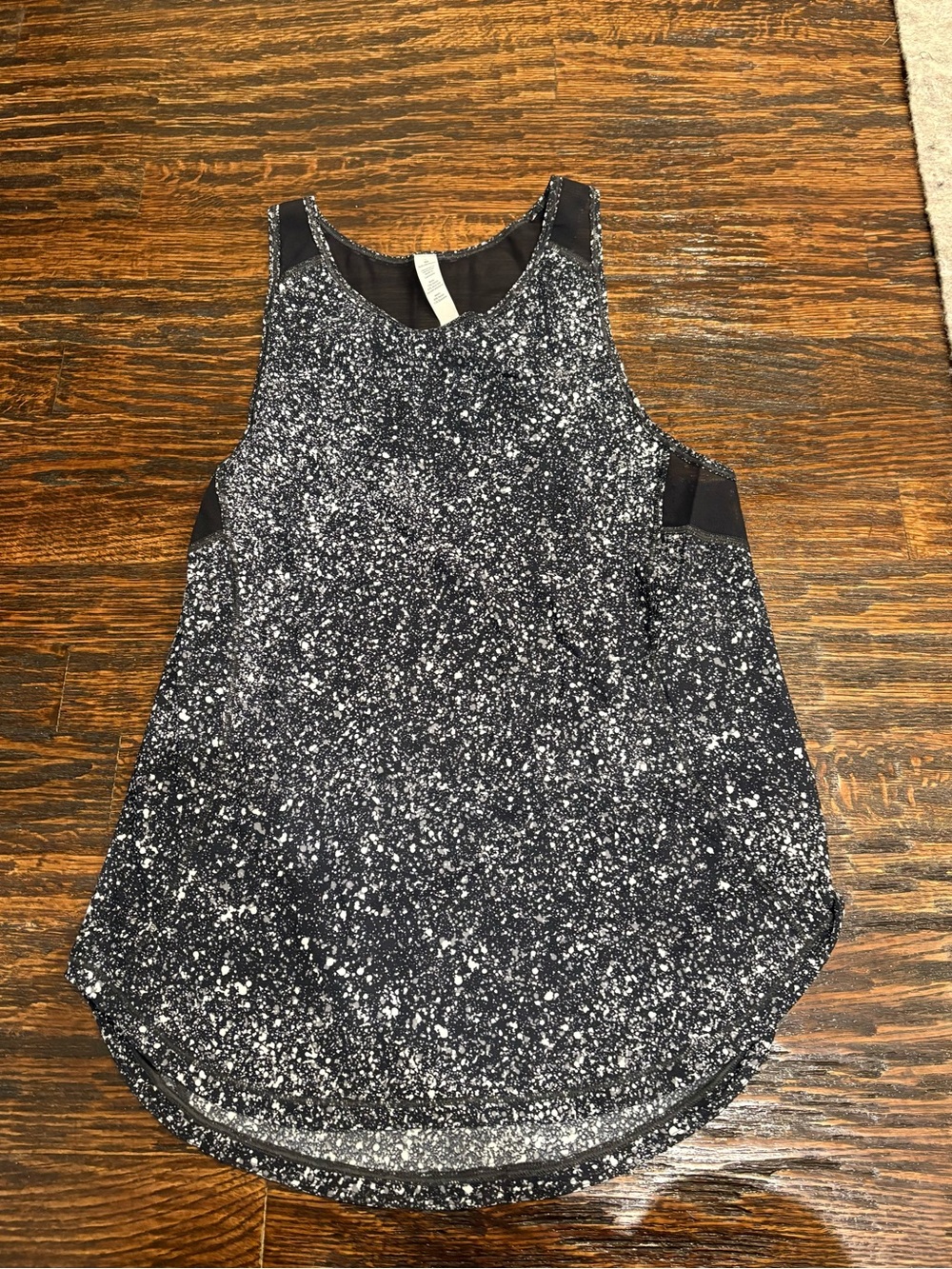 Lululemon Women's Black Speckled Sleeveless Tank Top - Size 4